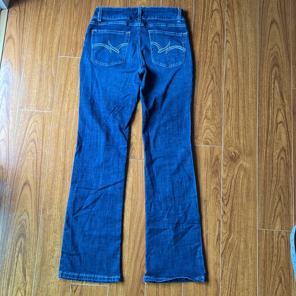 Wrangler Boot Cut Low Rise Jeans - Picture 3 of 6